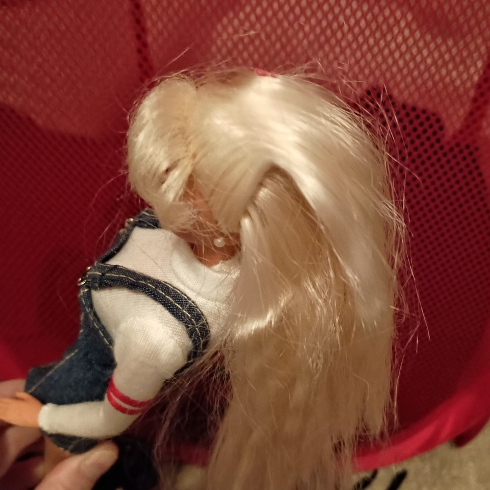 ✨SALE✨ Barbie Style in Denim doll 1996 - Picture 7 of 9